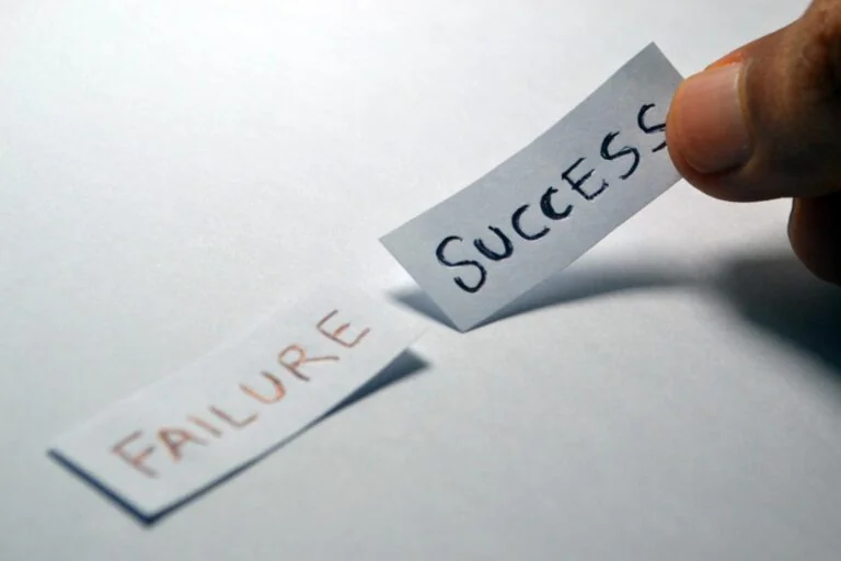 Success and mistakes when commissioning illustrations - how to approach corrections
